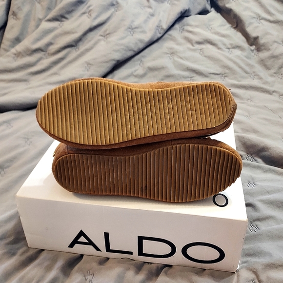 Aldo Bastiena Tan Suede Moccasin Fringe Ankle Boots 7 EUC - Picture 7 of 12